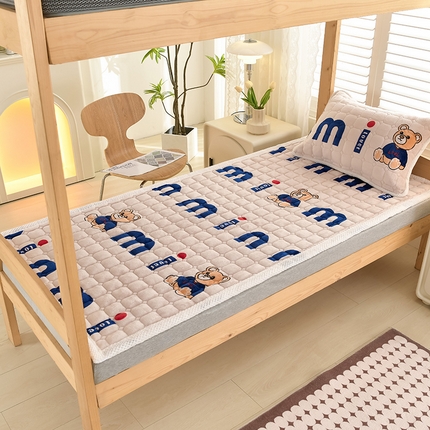 91家纺网 家纺一手货源 找家纺 （总）牵依 2025新款牛奶绒印花床垫学生床褥