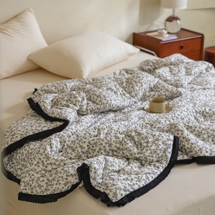 91家纺网 家纺一手货源 找家纺 （总）U被家纺 2025新款法式针织棉四季被