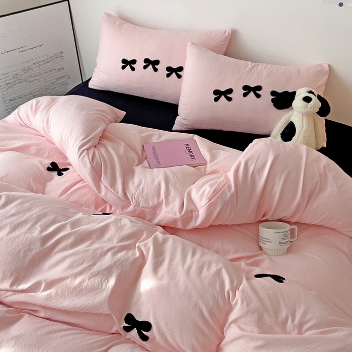91家纺网 家纺一手货源 找家纺 森璐家纺 2024新款1水洗棉毛巾绣四件套蝴蝶结学生宿舍三件套（含买家秀） 蝴蝶结-粉黑