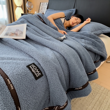 91家纺网 家纺一手货源 找家纺 （总）慕木家纺 2025新款纯色A类轻奢半边绒多功能毛毯直播爆款（可供跨境外贸抽空爆款首选）