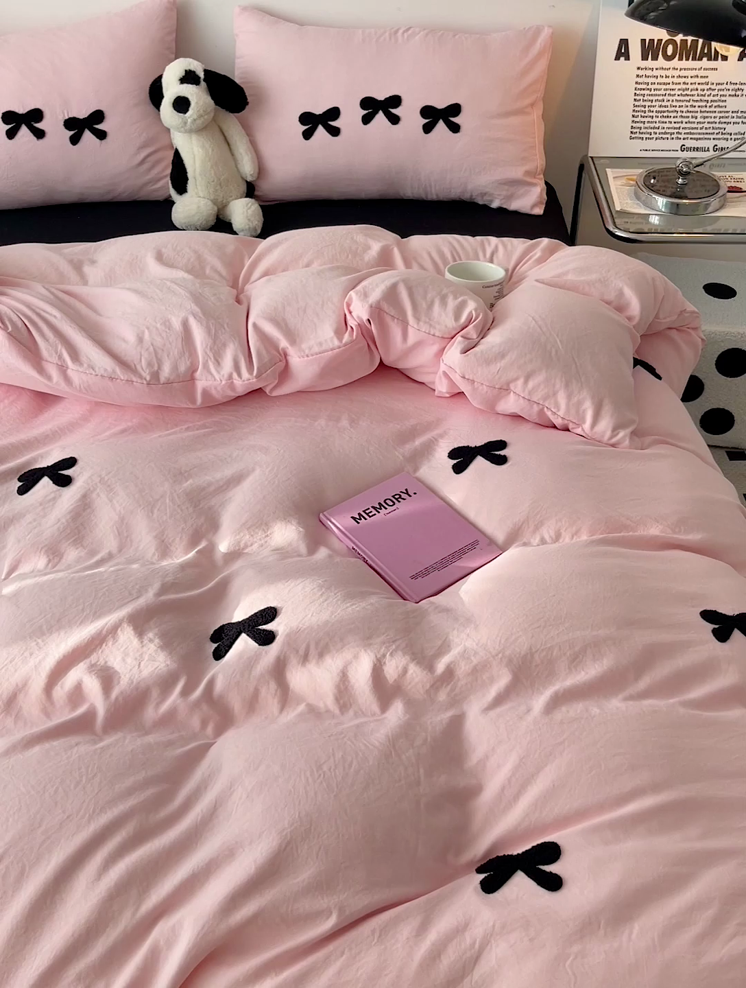 91家纺网 家纺一手货源 找家纺 森璐家纺 2024新款1水洗棉毛巾绣四件套蝴蝶结学生宿舍三件套（含买家秀） 蝴蝶结-粉黑