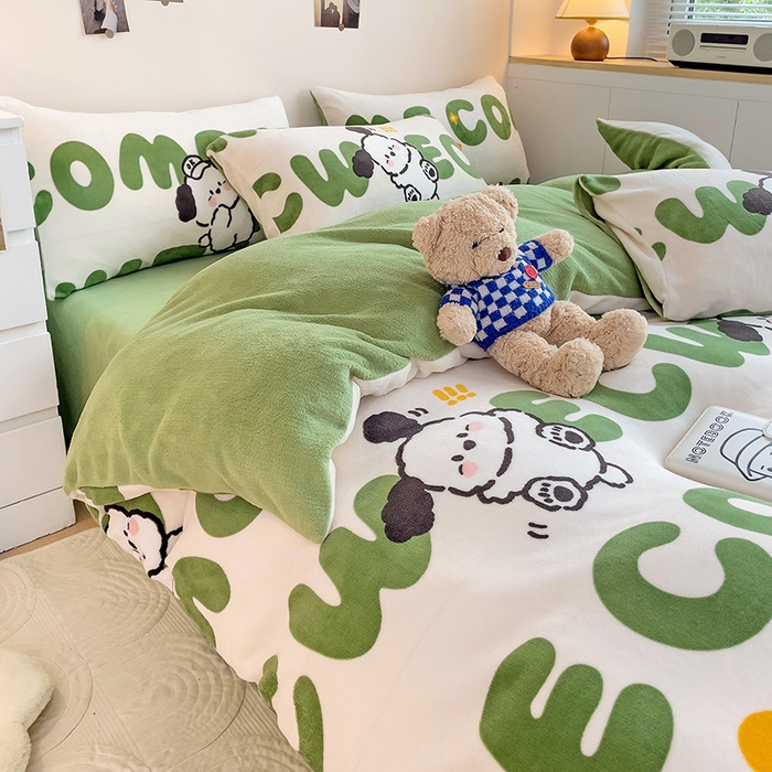 91家纺网 家纺一手货源 找家纺 西引力 2024新款加厚小清新牛奶绒四件套床单款床笠款单被套爆款 欢乐萌宠