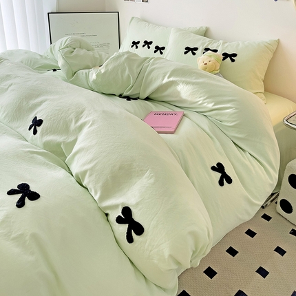 91家纺网 家纺一手货源 找家纺 森璐家纺 2024新款A类水洗棉毛巾绣四件套蝴蝶结学生宿舍三件套