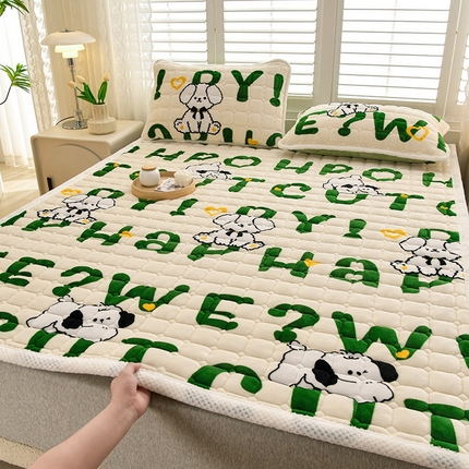 91家纺网 家纺一手货源 找家纺 （总）牵依 2025新款牛奶绒印花200g加厚夹棉保暖软床垫床褥子