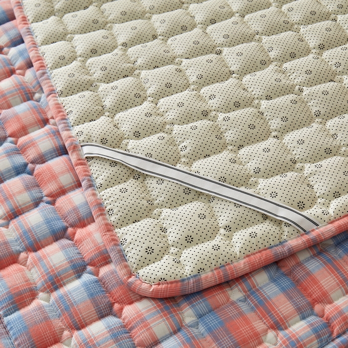 91家纺网 家纺一手货源 找家纺 祁恋婷 2024新款全棉水洗棉棉花床护垫 冰淇淋