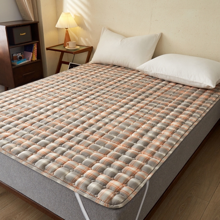 91家纺网 家纺一手货源 找家纺 祁恋婷 2024新款全棉水洗棉棉花床护垫 洛卡