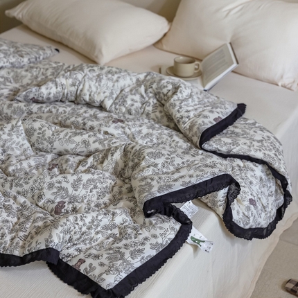 91家纺网 家纺一手货源 找家纺 （总）U被家纺 2025新款法式针织棉四季被