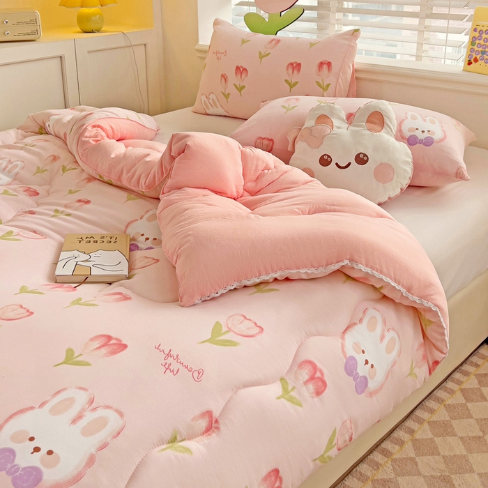 91家纺网 家纺一手货源 找家纺 2024新款A类水洗棉印花超柔保暖冬被 蓓蕾兔兔