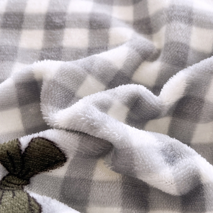 91家纺网 家纺一手货源 找家纺 青螺家纺 2024加厚高克重保暖爆款小清新牛奶绒印花双面绒单被套 蝴蝶结灰