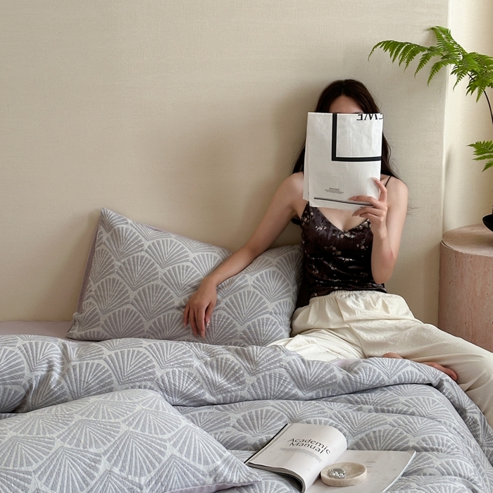 91家纺网 家纺一手货源 找家纺 梦享生活家居 2024新款全棉A类色织大提花四件套 提花罗拉紫