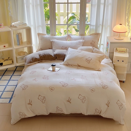 丝羽坊 2024新款加厚小清新牛奶绒印花四件套单被套床笠四件套-场景二 奶咖小熊