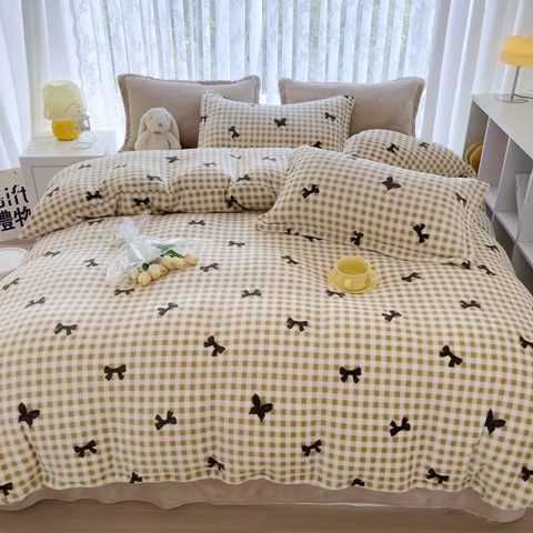 91家纺网 家纺一手货源 找家纺 青螺家纺 2024加厚高克重保暖爆款小清新牛奶绒印花双面绒单被套 蝴蝶结咖