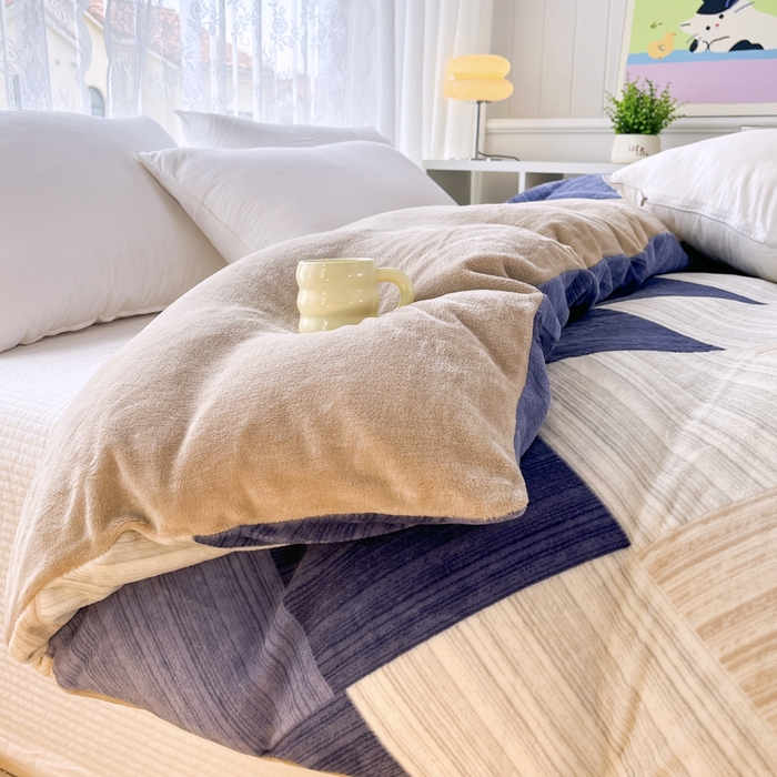 91家纺网 家纺一手货源 找家纺 青螺家纺 2024加厚高克重保暖爆款小清新牛奶绒印花双面绒单被套 晨筱