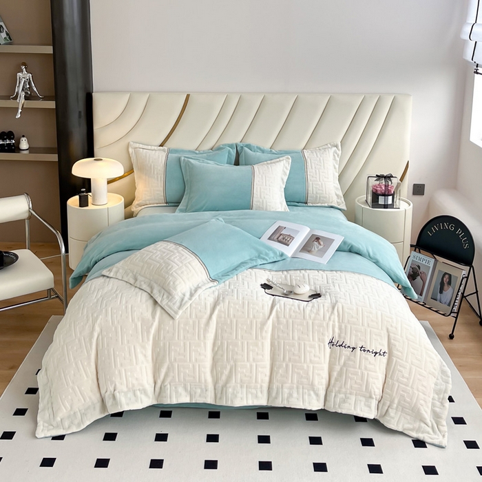 91家纺网 家纺一手货源 找家纺 2024秋冬新款时尚宽边立体剪花刺绣加厚牛奶绒四件套-赫莲娜系列 赫莲娜水兰