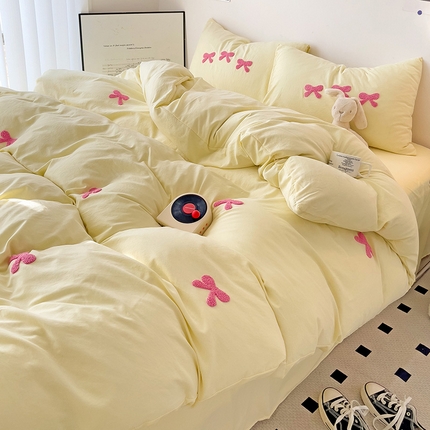 91家纺网 家纺一手货源 找家纺 森璐家纺 2024新款A类水洗棉毛巾绣四件套蝴蝶结学生宿舍三件套
