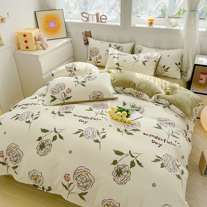 91家纺网 家纺一手货源 找家纺 枋梢家纺 2024新款加厚牛奶绒印花四件套 白色恋人