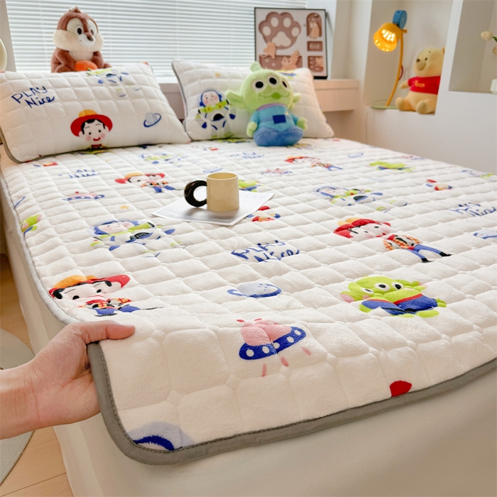 91家纺网 家纺一手货源 找家纺 迪梦思 2024新款正版授权卡通牛奶绒床垫床护垫 学生床垫床笠 巴斯乐园-床垫款
