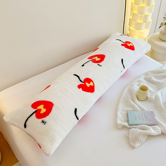 91家纺网 家纺一手货源 找家纺 梦舒羽 2025新款兔毛绒印花双人枕套牛奶绒加长枕芯套雪花绒枕头套一见倾心-红