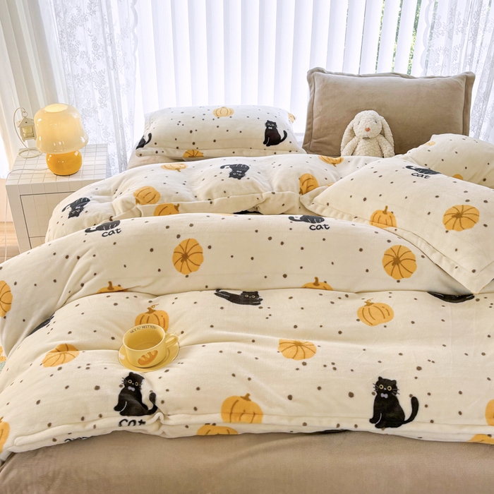 91家纺网 家纺一手货源 找家纺 青螺家纺 2024加厚高克重保暖爆款小清新牛奶绒印花双面绒单被套 猫咪精灵