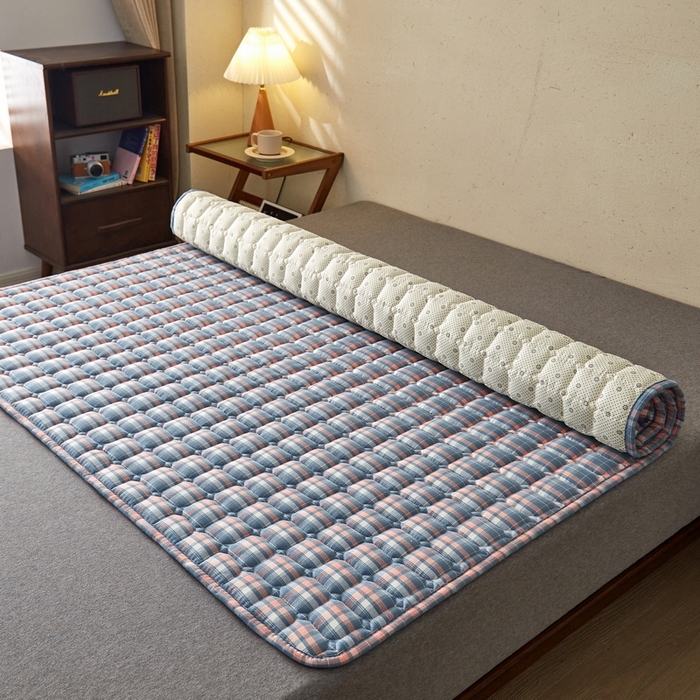 91家纺网 家纺一手货源 找家纺 （总）祁恋婷 2024新款全棉水洗棉棉花床护垫