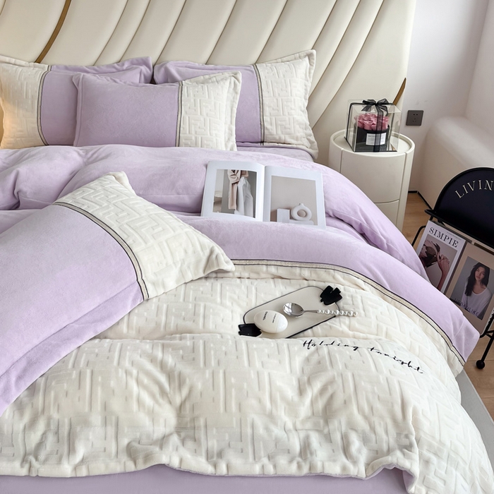 91家纺网 家纺一手货源 找家纺 2024秋冬新款时尚宽边立体剪花刺绣加厚牛奶绒四件套-赫莲娜系列 赫莲娜浅紫