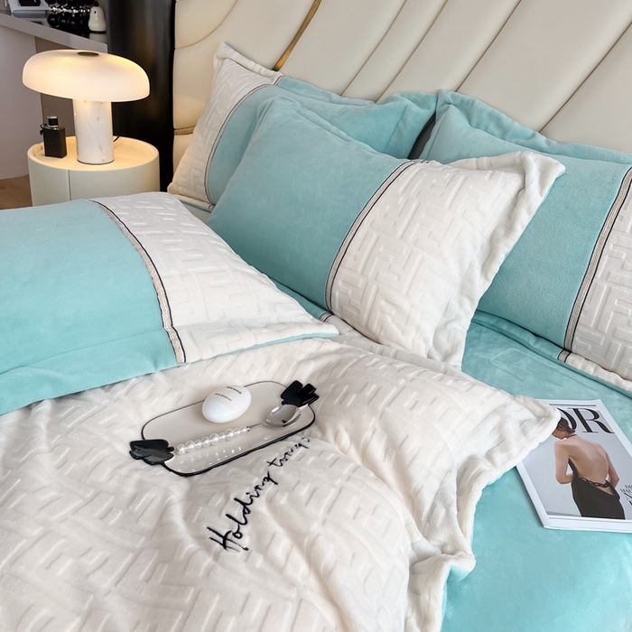 91家纺网 家纺一手货源 找家纺 2024秋冬新款时尚宽边立体剪花刺绣加厚牛奶绒四件套-赫莲娜系列 赫莲娜水兰