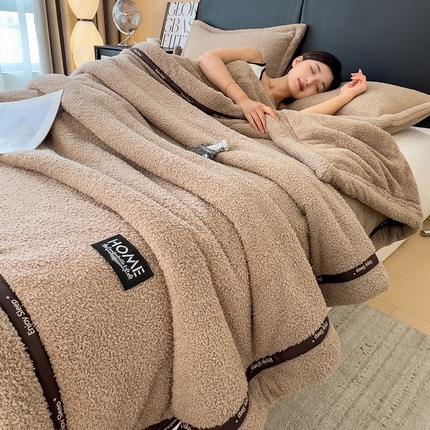 91家纺网 家纺一手货源 找家纺 （总）慕木家纺 2025新款纯色A类轻奢半边绒多功能毛毯直播爆款（可供跨境外贸抽空爆款首选）