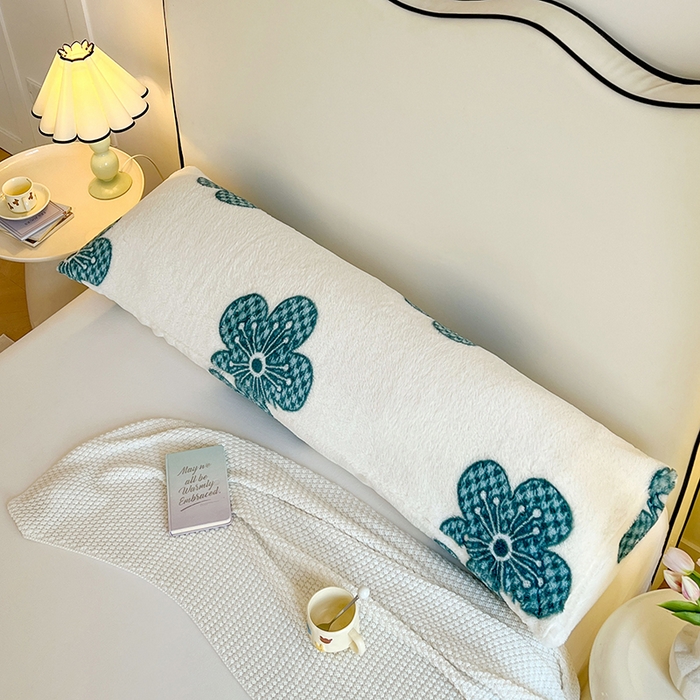 91家纺网 家纺一手货源 找家纺 梦舒羽 2025新款兔毛绒印花双人枕套牛奶绒加长枕芯套雪花绒枕头套花无归期