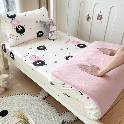 91家纺网 家纺一手货源 找家纺 寻米 2024新款AB双面学生床垫套 开心煤球