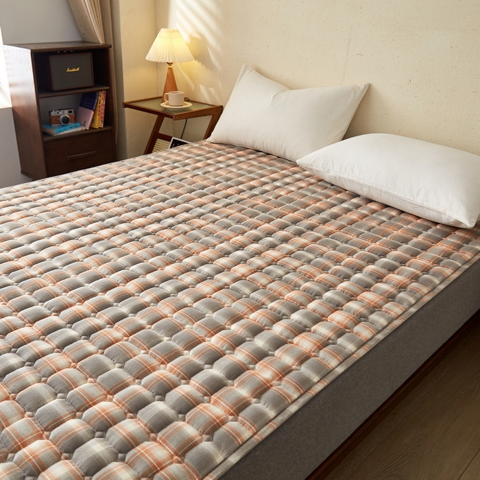 91家纺网 家纺一手货源 找家纺 祁恋婷 2024新款全棉水洗棉棉花床护垫 洛卡