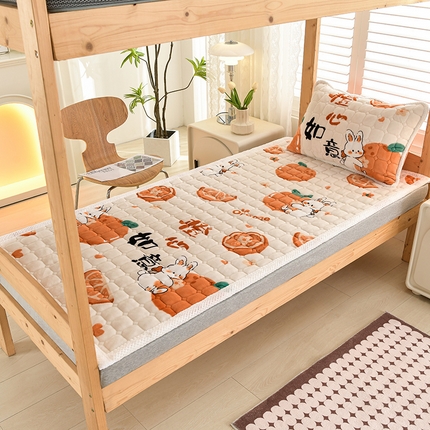 91家纺网 家纺一手货源 找家纺 （总）牵依 2025新款牛奶绒印花床垫学生床褥