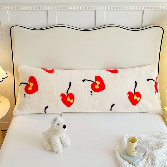 91家纺网 家纺一手货源 找家纺 梦舒羽 2025新款兔毛绒印花双人枕套牛奶绒加长枕芯套雪花绒枕头套一见倾心-红