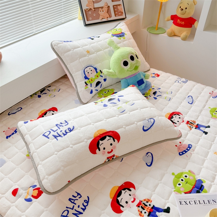 91家纺网 家纺一手货源 找家纺 迪梦思 2024新款正版授权卡通牛奶绒床垫床护垫 学生床垫床笠 巴斯乐园-床垫款