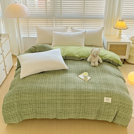 91家纺网 家纺一手货源 找家纺 （总）简一 2025新款牛奶绒无印风ins风方格系列-单被套