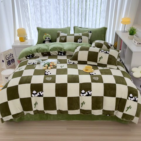 91家纺网 家纺一手货源 找家纺 青螺家纺 2024加厚高克重保暖爆款小清新牛奶绒印花双面绒单被套 休闲熊猫