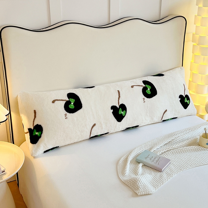 91家纺网 家纺一手货源 找家纺 梦舒羽 2025新款兔毛绒印花双人枕套牛奶绒加长枕芯套雪花绒枕头套一见倾心-黑