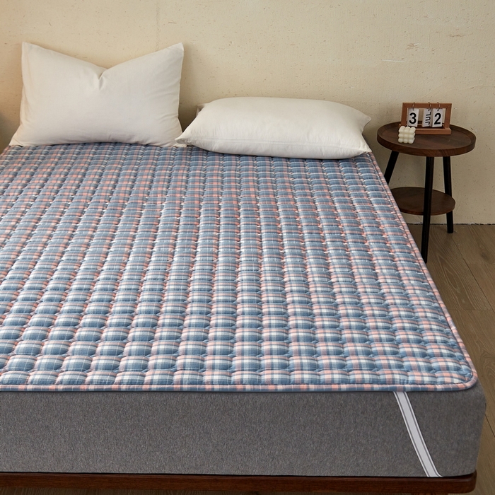 91家纺网 家纺一手货源 找家纺 祁恋婷 2024新款全棉水洗棉棉花床护垫 麦凯