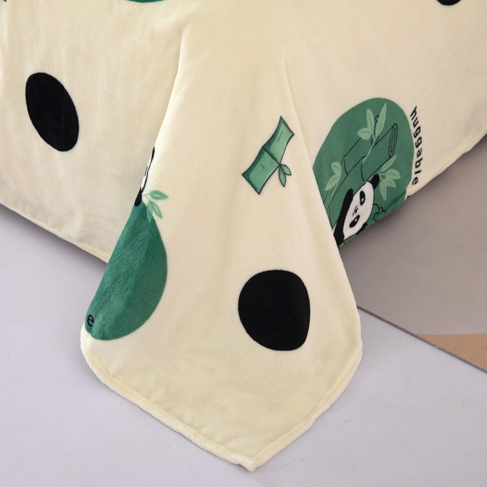 91家纺网 家纺一手货源 找家纺 侨鑫 2024新款法兰绒毛毯 熊猫宝宝