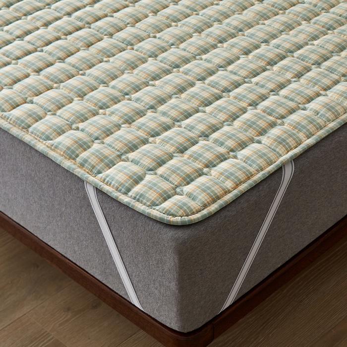 91家纺网 家纺一手货源 找家纺 祁恋婷 2024新款全棉水洗棉棉花床护垫 绿小格