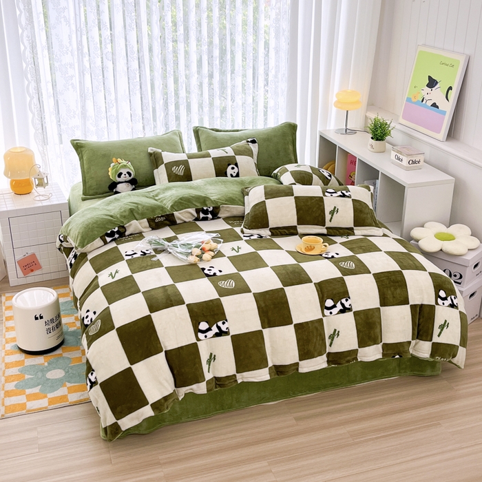 91家纺网 家纺一手货源 找家纺 青螺家纺 2024加厚高克重保暖爆款小清新牛奶绒印花双面绒单被套 休闲熊猫