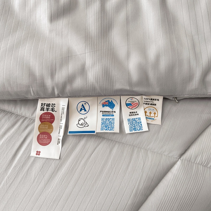 91家纺网 家纺一手货源 找家纺 2024新款澳洲水洗羊毛纯棉全棉提花羊毛被春秋被加厚冬被被子被芯-三明治款 灰色