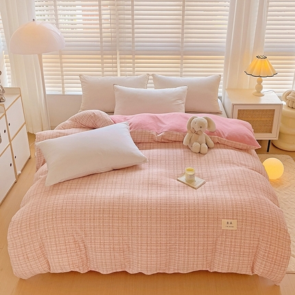 91家纺网 家纺一手货源 找家纺 （总）简一 2025新款牛奶绒无印风ins风方格系列-单被套