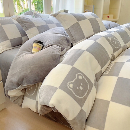 丝羽坊 2024新款加厚小清新牛奶绒印花四件套单被套床笠四件套-场景二 格子小熊 