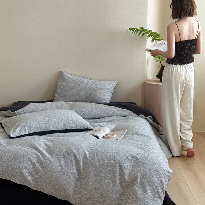 91家纺网 家纺一手货源 找家纺 梦享生活家居 2024新款全棉A类色织大提花四件套 提花叶语灰