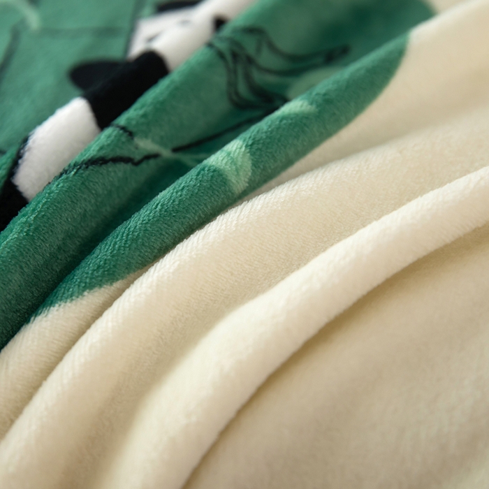 91家纺网 家纺一手货源 找家纺 侨鑫 2024新款法兰绒毛毯 熊猫宝宝