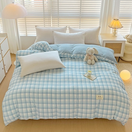 91家纺网 家纺一手货源 找家纺 （总）简一 2025新款牛奶绒无印风ins风方格系列-单被套