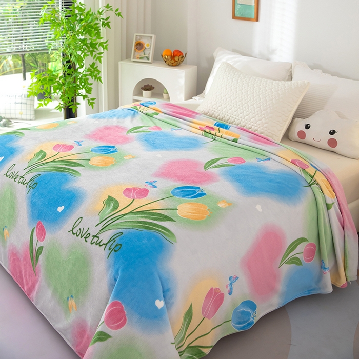 91家纺网 家纺一手货源 找家纺 侨鑫 2024新款法兰绒毛毯 彩韵花朵