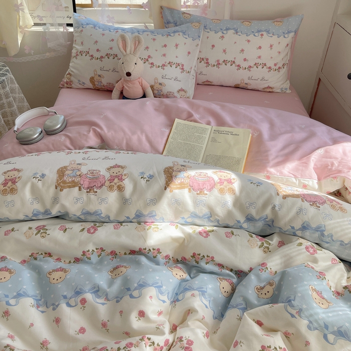 91家纺网 家纺一手货源 找家纺 六巷胡同 2024新款40支全棉纯棉INS洛丽塔卡通甜美少女心系列四件套 露西花园熊