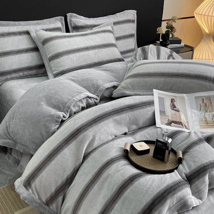 91家纺网 家纺一手货源 找家纺 （总）康纳利 24年新款A类235克全消光加厚牛奶绒四件套9斤奢芙绒系列