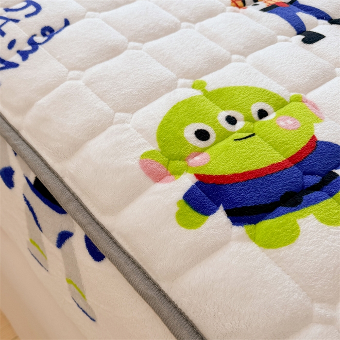 91家纺网 家纺一手货源 找家纺 迪梦思 2024新款正版授权卡通牛奶绒床垫床护垫 学生床垫床笠 巴斯乐园-床笠款